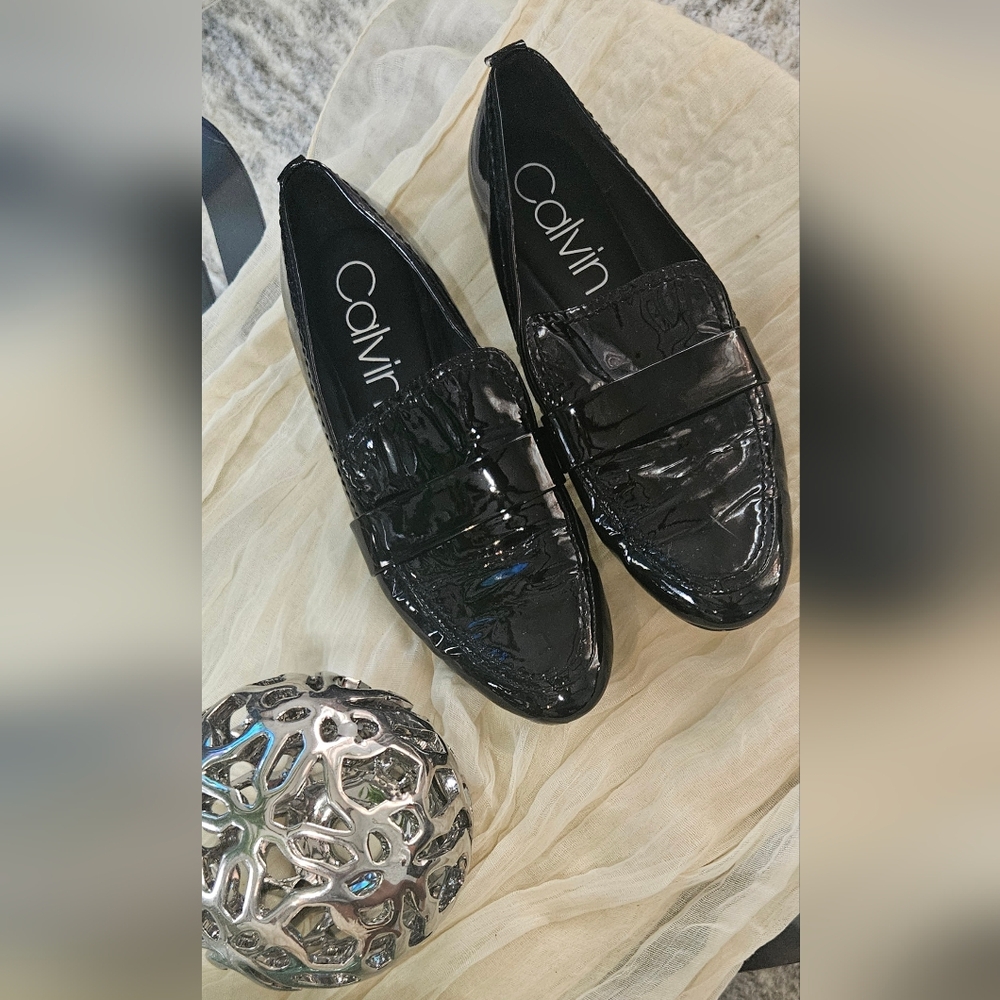 Black Patent Leather Calvin Klein soft loafers 7.5